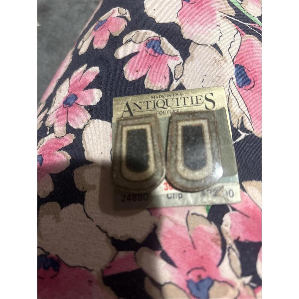 antiquities clip on earrings natural stone